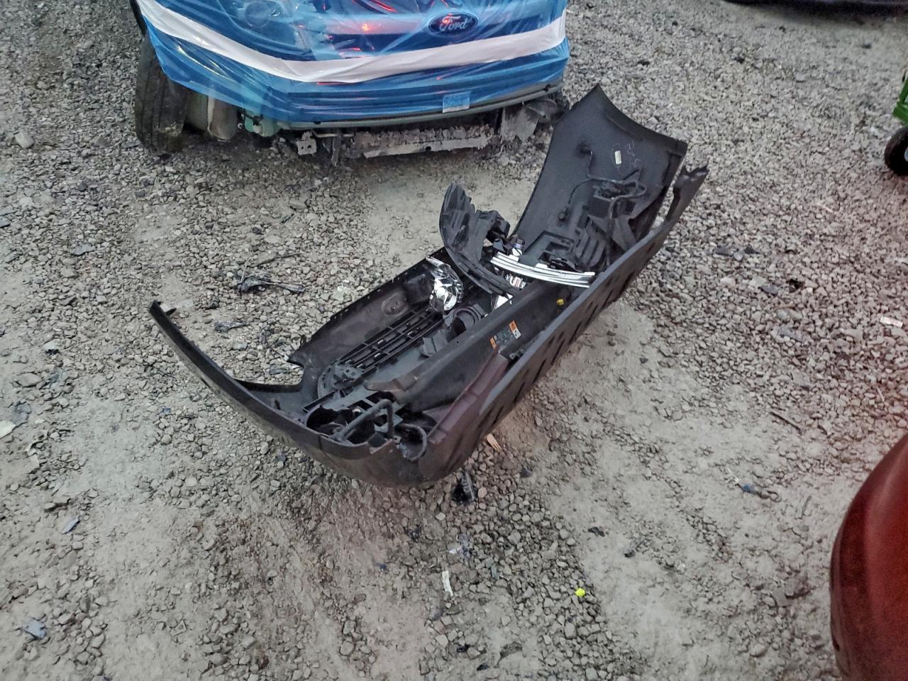 Ford Fusion Se Image 12