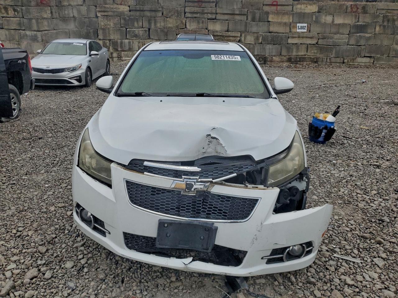 Chevrolet Cruze Lt Image 3