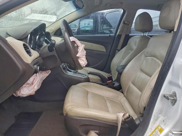 Chevrolet Cruze Lt Image 5