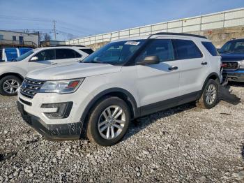  Salvage Ford Explorer