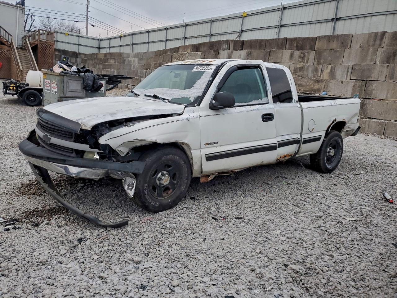 Chevrolet Silverado C1500 Image 1
