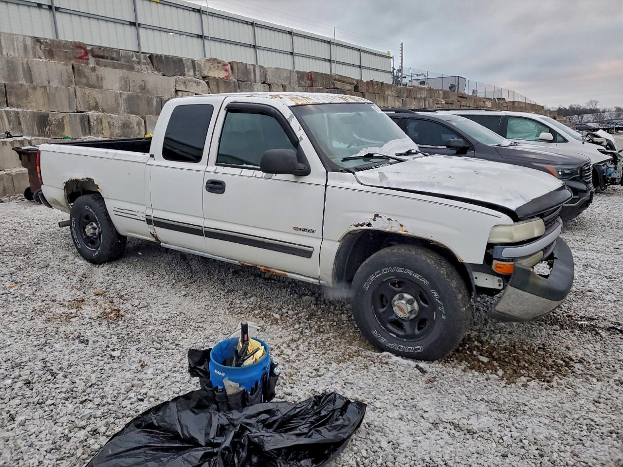 Chevrolet Silverado C1500 Image 6