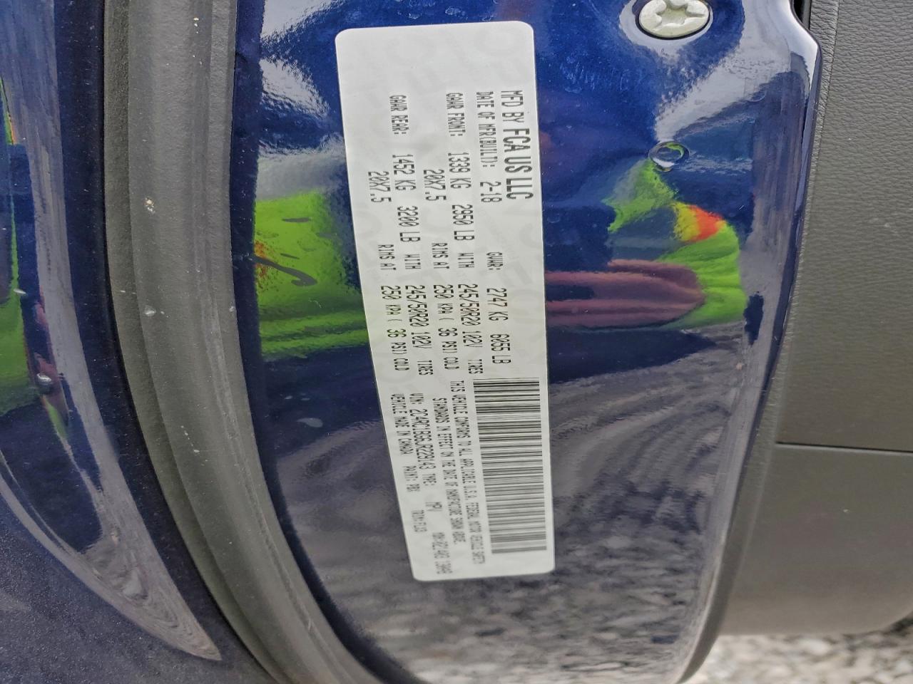 Chrysler Pacifica Touring L Image 4