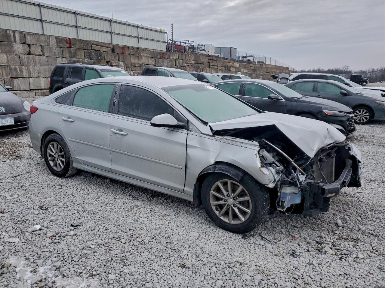 Hyundai SONATA Se Image 3