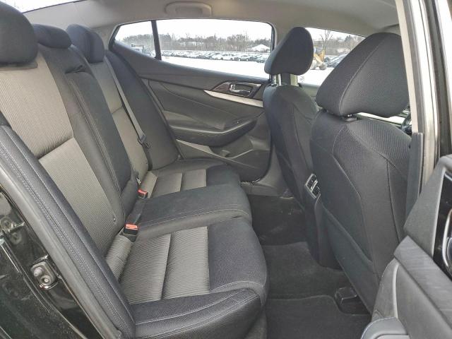 Nissan Maxima 3.5s Image 11