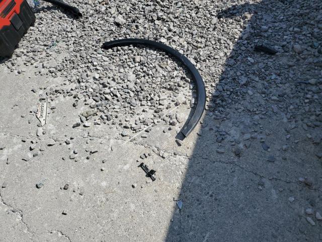 Buick Encore Sport Touring Image 13