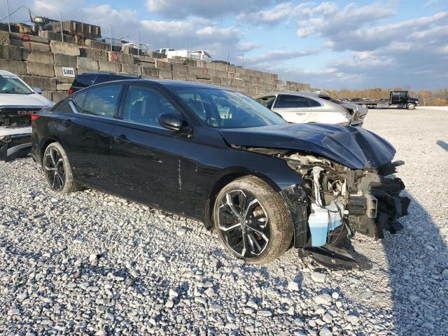 Nissan Altima Sr Image 3