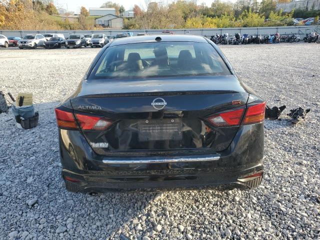 Nissan Altima Sr Image 9