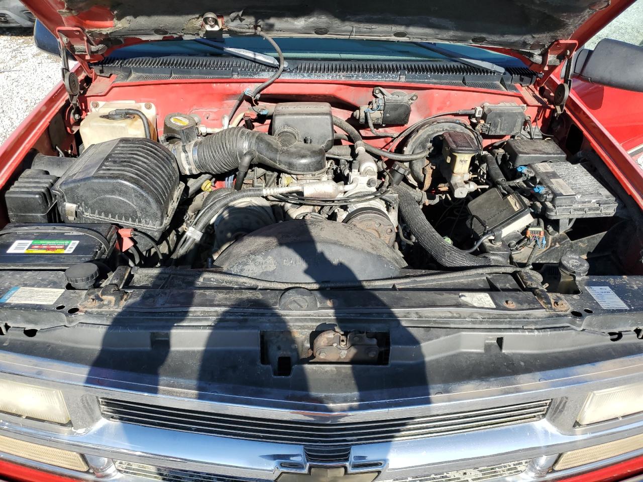 Chevrolet Tahoe K1500 Image 2