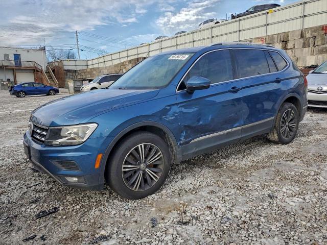  Salvage Volkswagen Tiguan