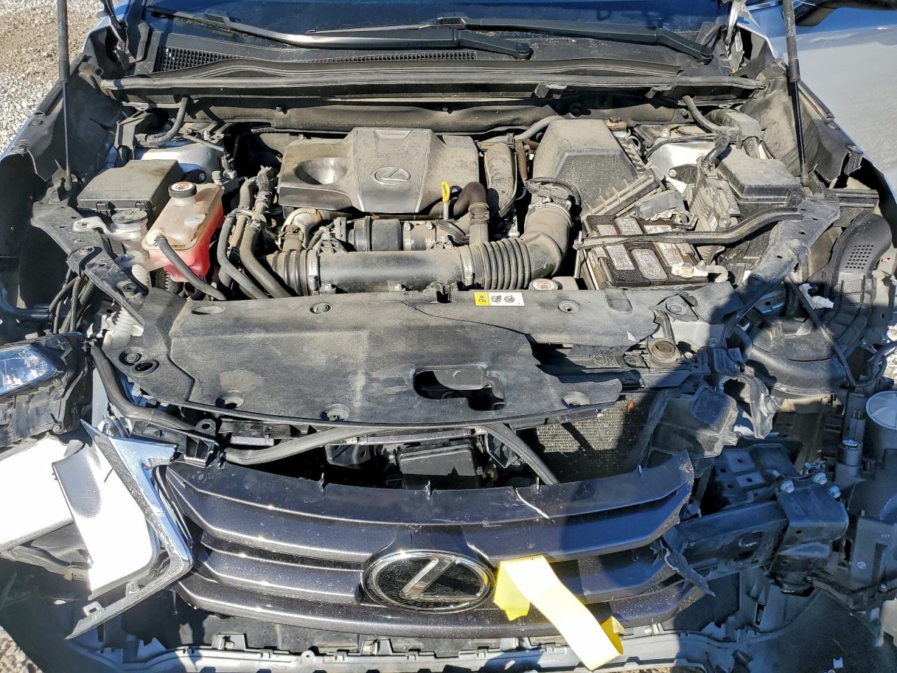 Lexus NX 200t Base Image 12