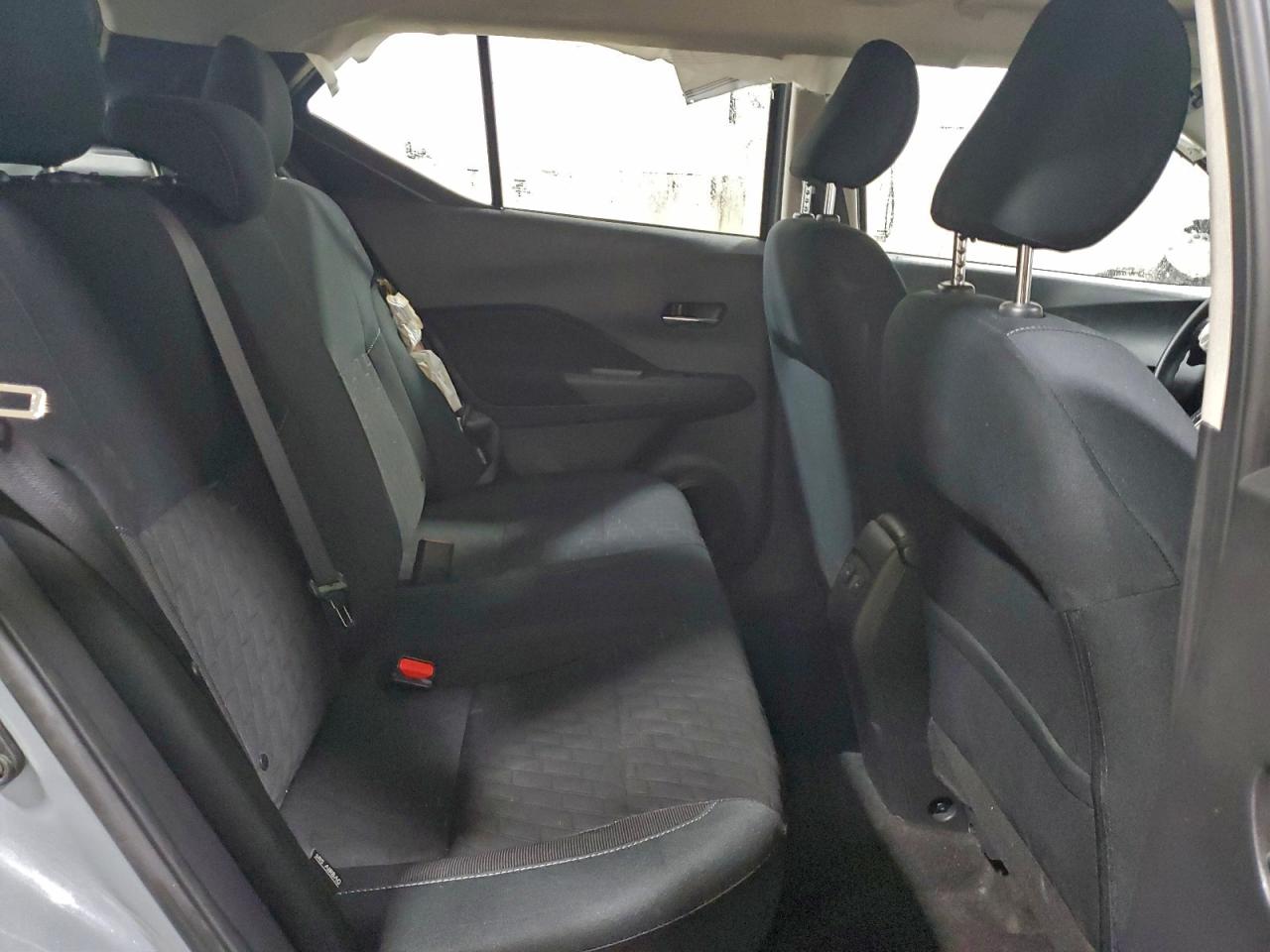 Nissan Kicks Sv Image 9