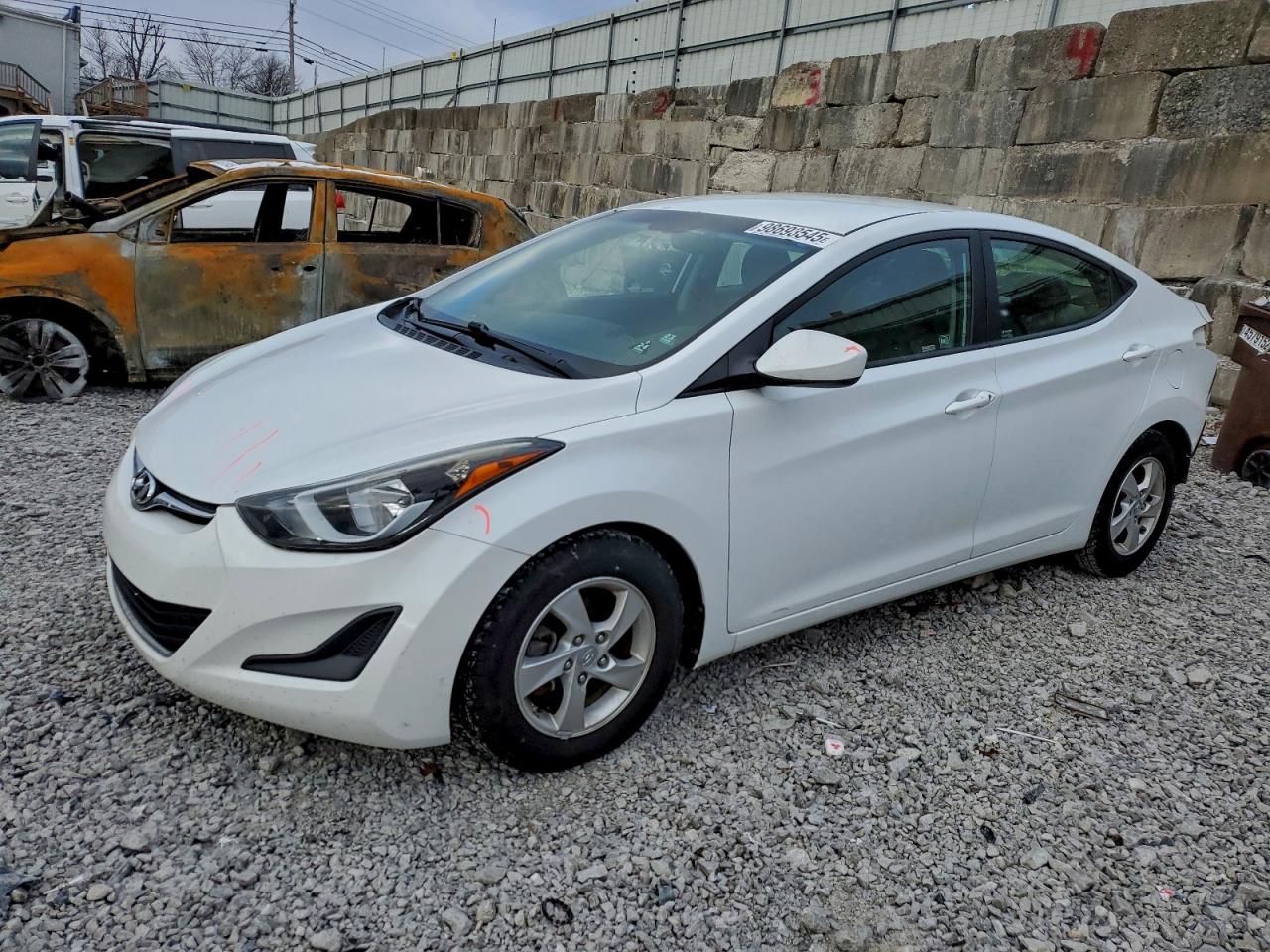 Hyundai ELANTRA Se Image 1