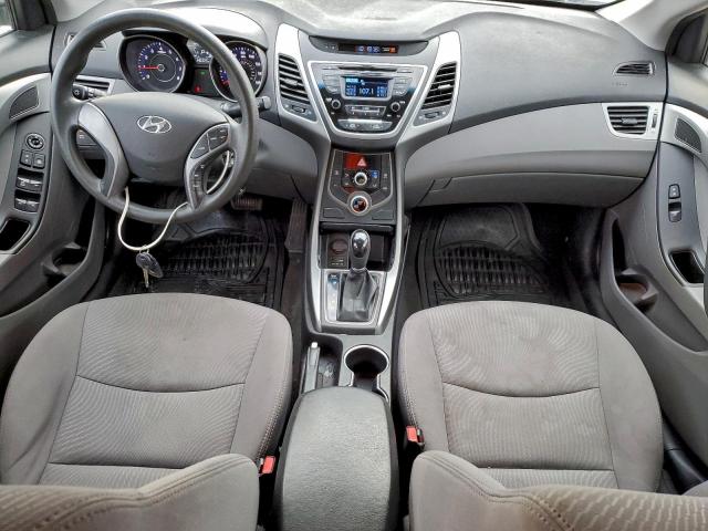 Hyundai ELANTRA Se Image 9