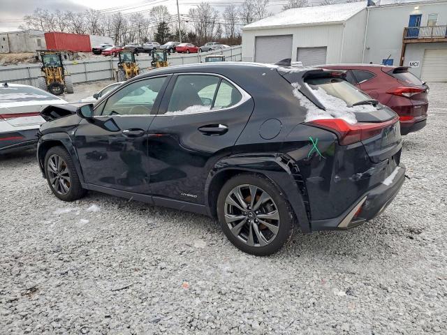 Lexus Ux 250h Base Image 10