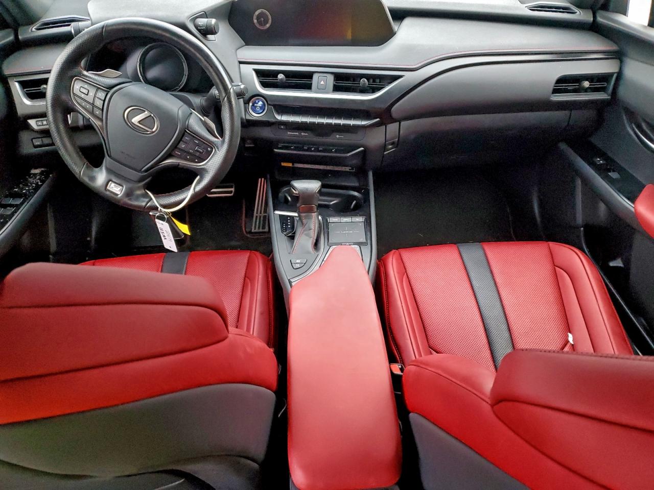 Lexus Ux 250h Base Image 2