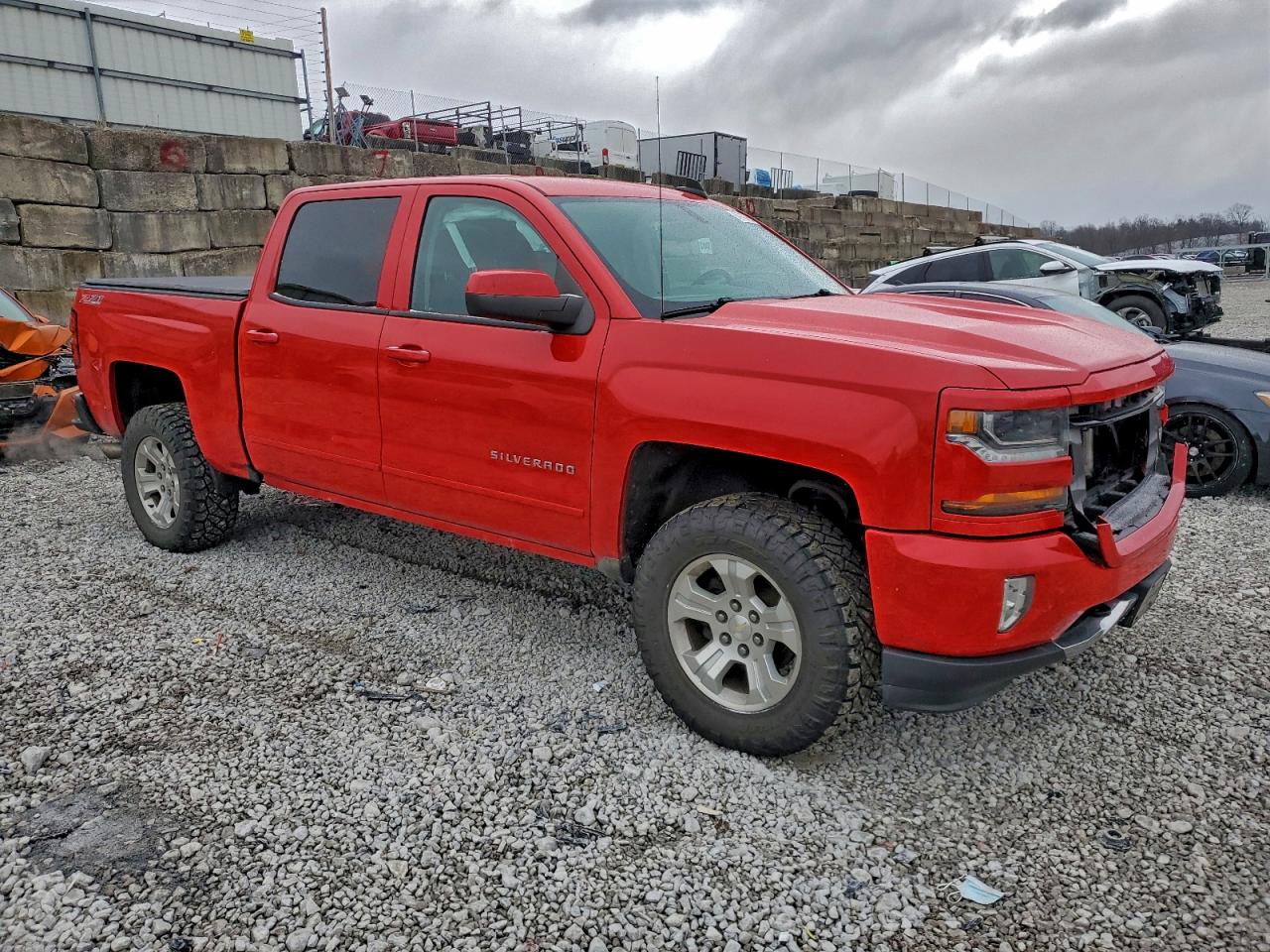 Chevrolet Silverado K1500 Lt Image 2