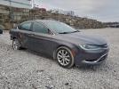 Chrysler 200 C Image 2