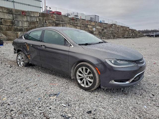 Chrysler 200 C Image 2