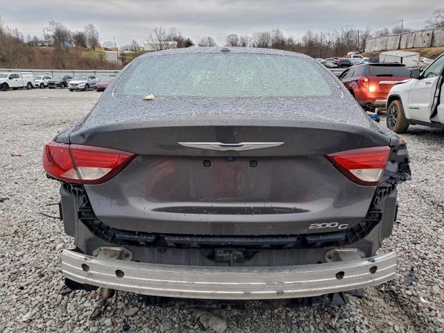 Chrysler 200 C Image 7