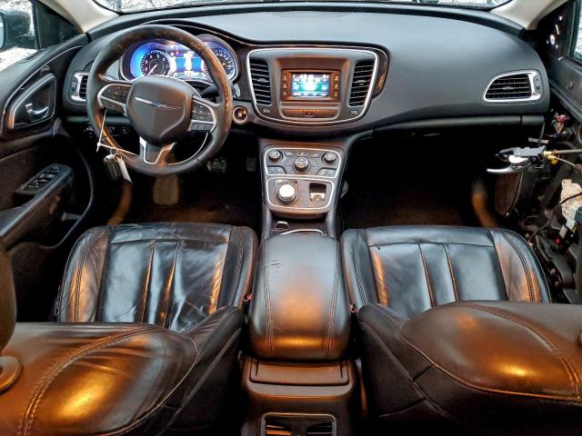 Chrysler 200 C Image 11