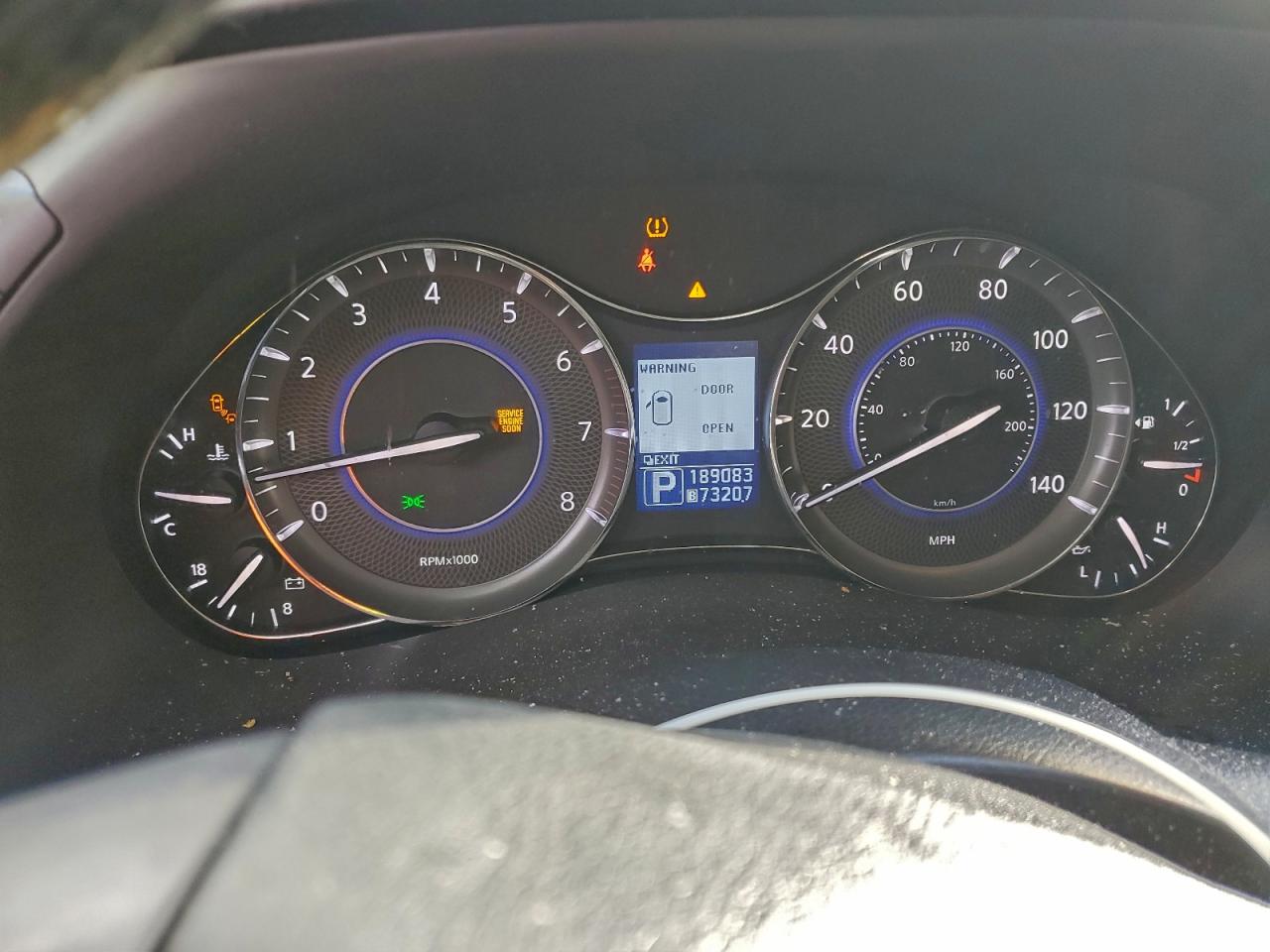 INFINITI Qx Image 11