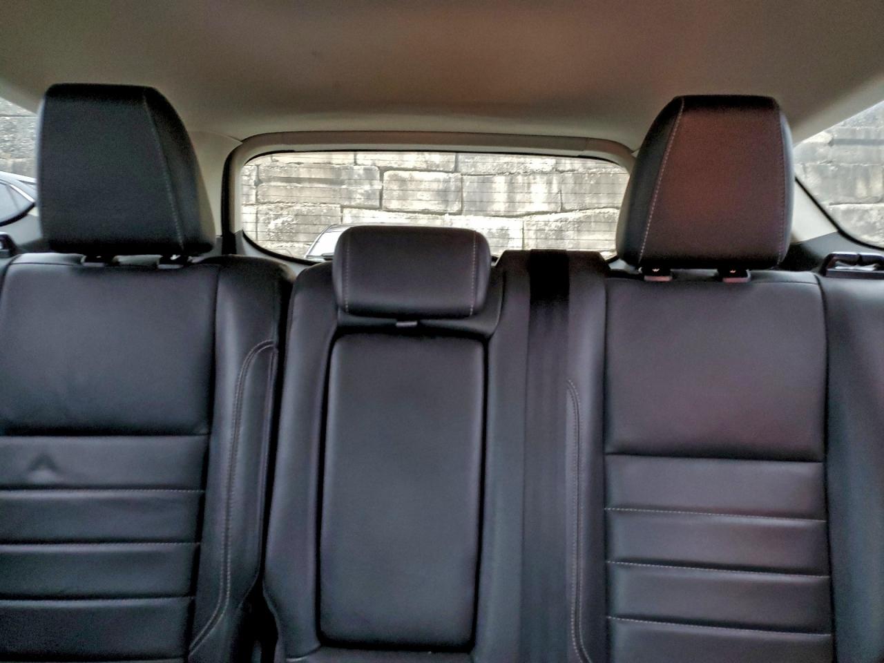 Ford Escape Sel Image 10