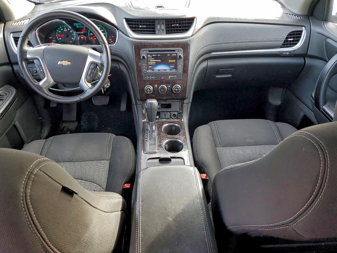 Chevrolet Traverse Lt Image 8