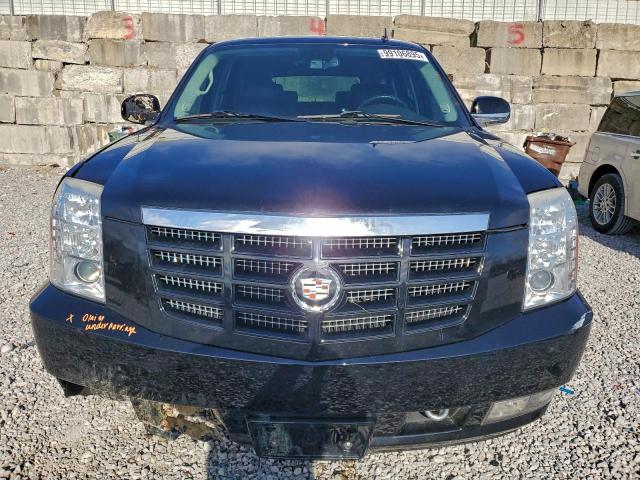 Cadillac Escalade Premium Image 13