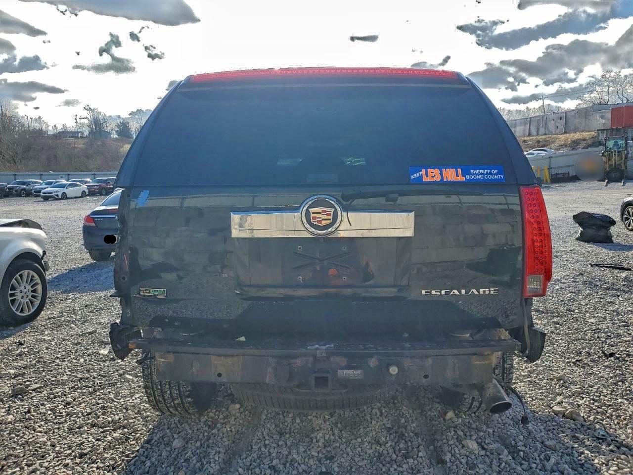 Cadillac Escalade Premium Image 3