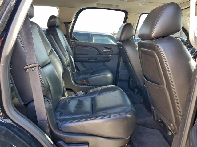 Cadillac Escalade Premium Image 9