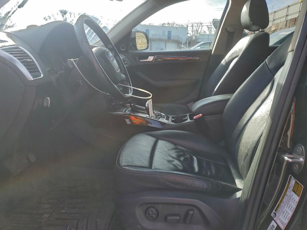 Audi Q5 Premium Plus Image 4