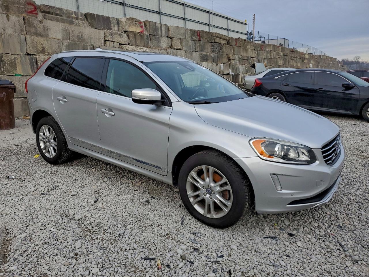 Volvo XC60 T5 Premier Image 8