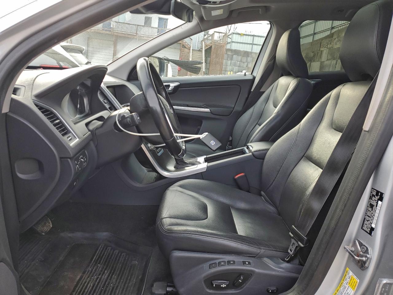 Volvo XC60 T5 Premier Image 10