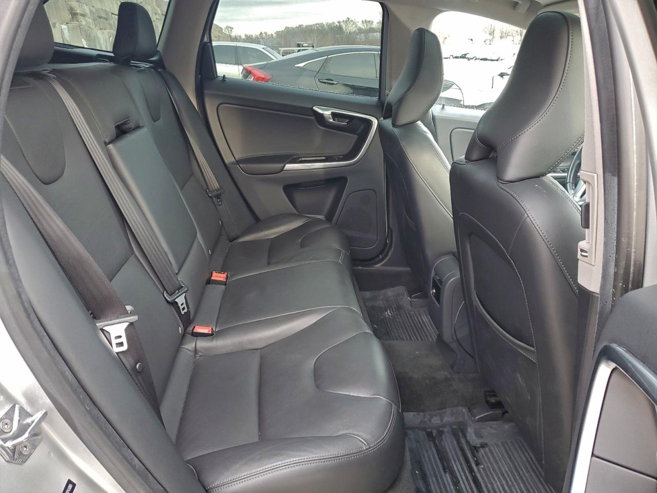 Volvo XC60 T5 Premier Image 4