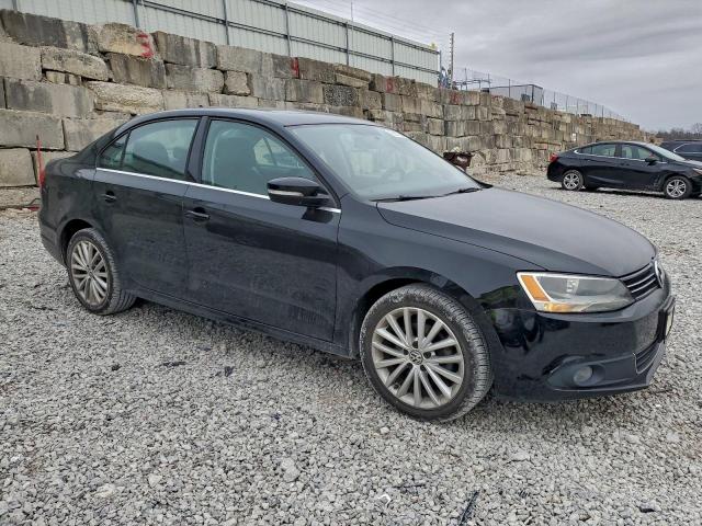 Volkswagen Jetta Sel Image 11