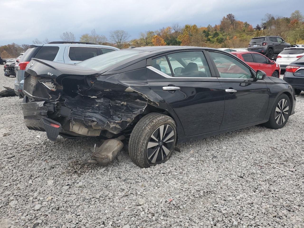 Nissan Altima Sv Image 2