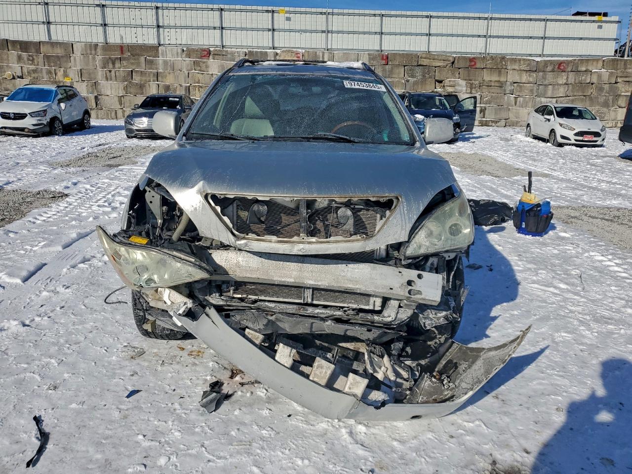 Lexus RX 330 Image 12