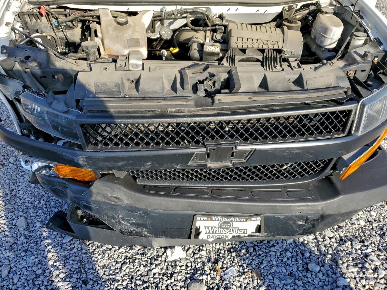 Chevrolet Express Image 8