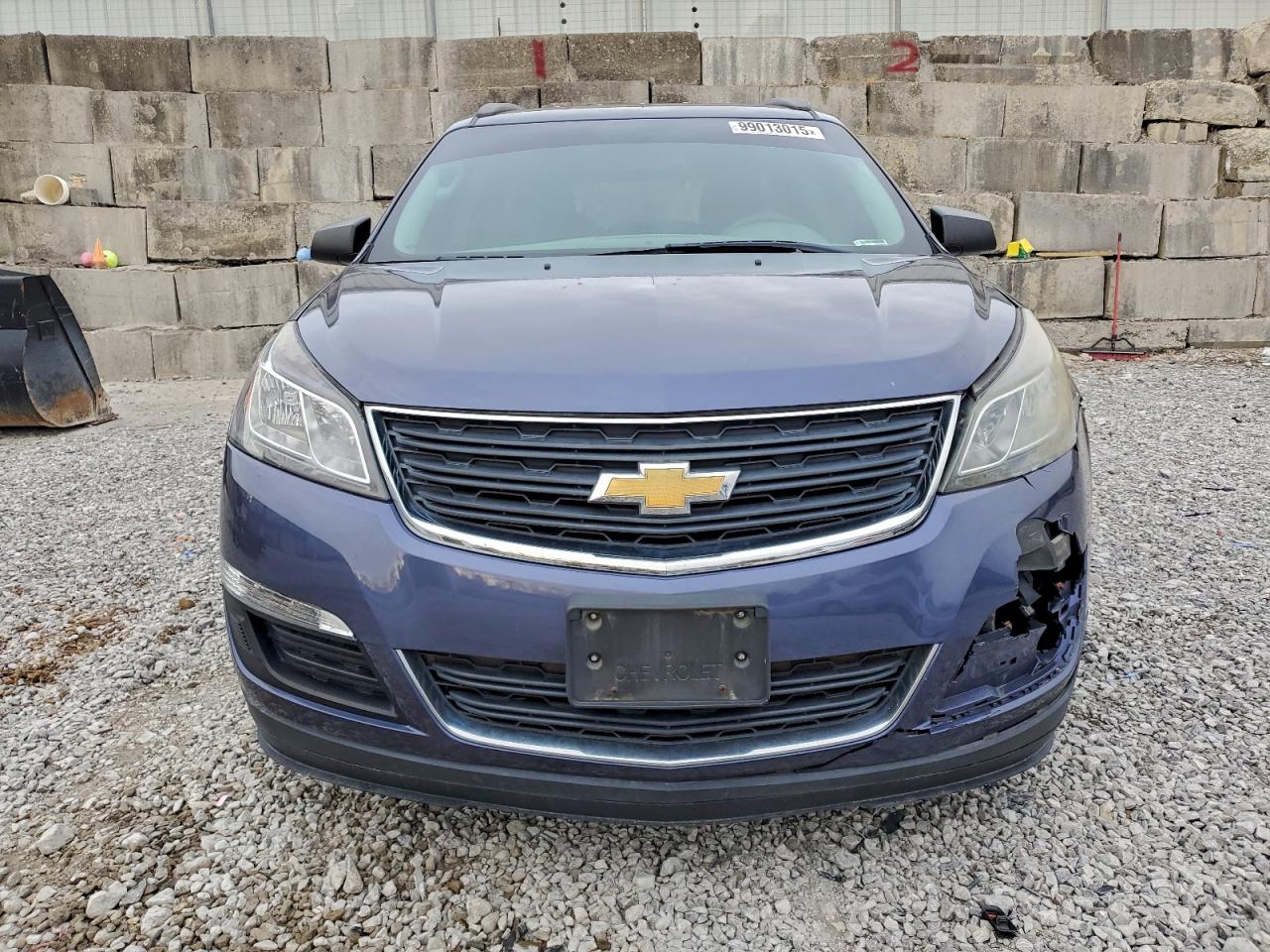 Chevrolet Traverse Ls Image 6