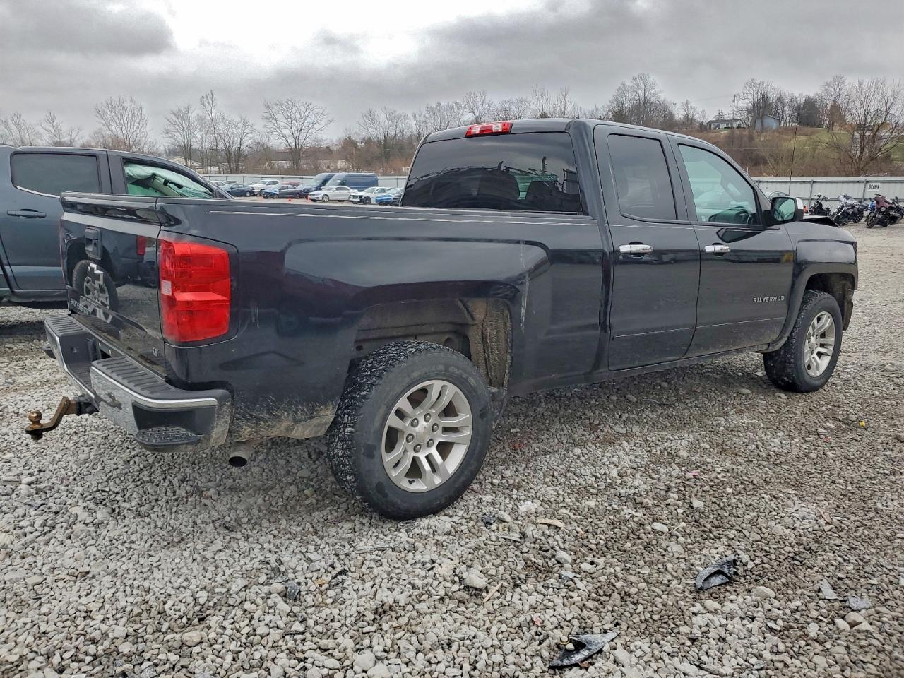 Chevrolet Silverado K1500 Lt Image 2