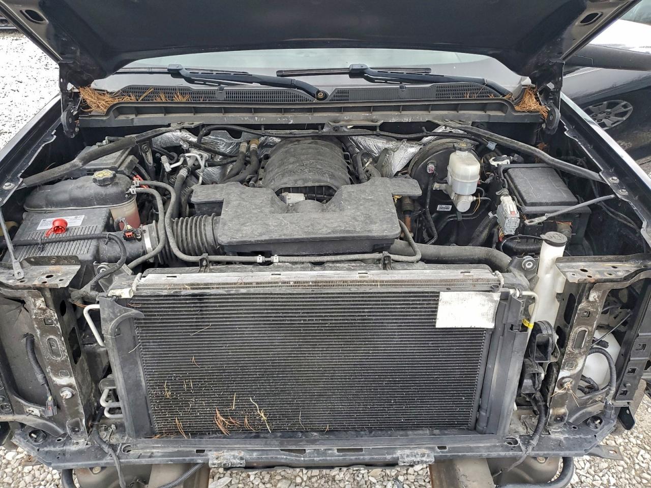 Chevrolet Silverado K1500 Lt Image 3