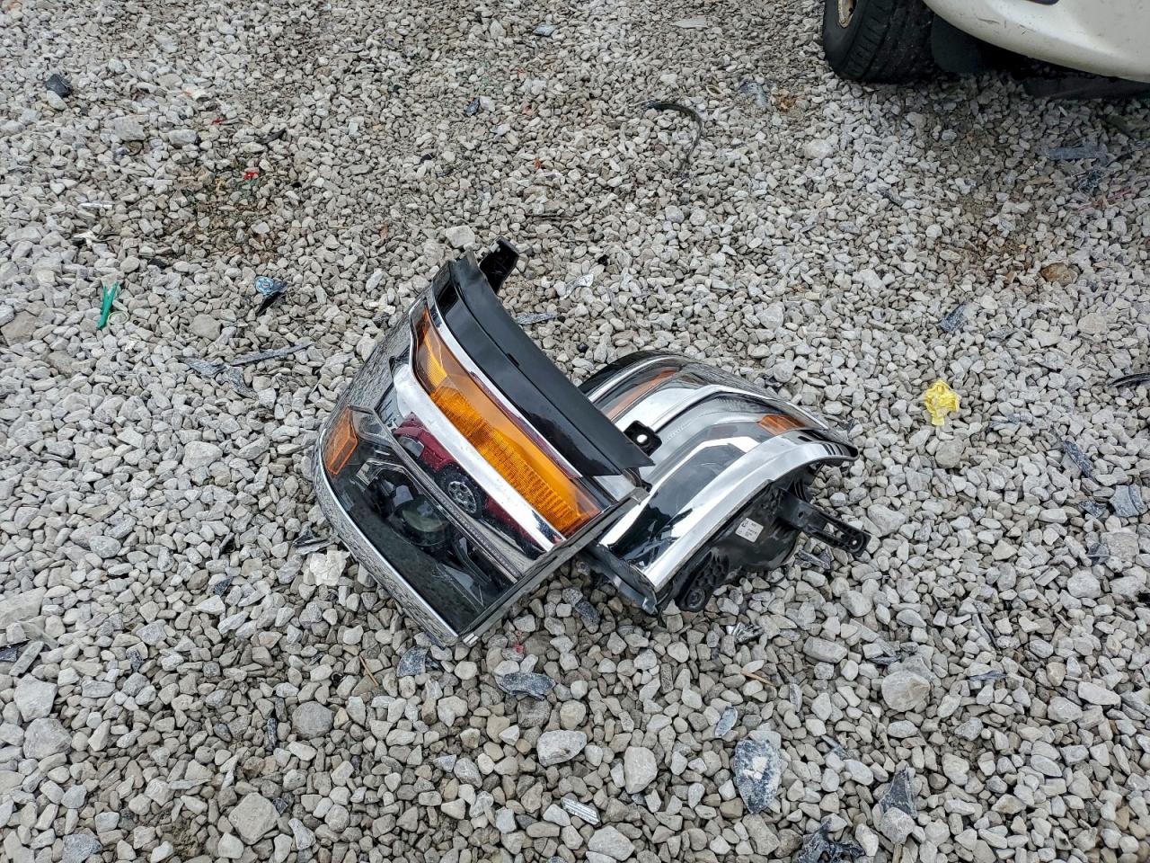 Chevrolet Silverado K1500 Lt Image 13