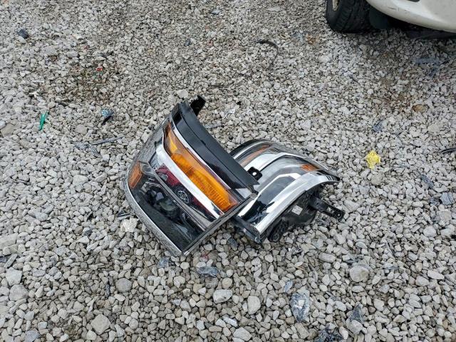 Chevrolet Silverado K1500 Lt Image 13