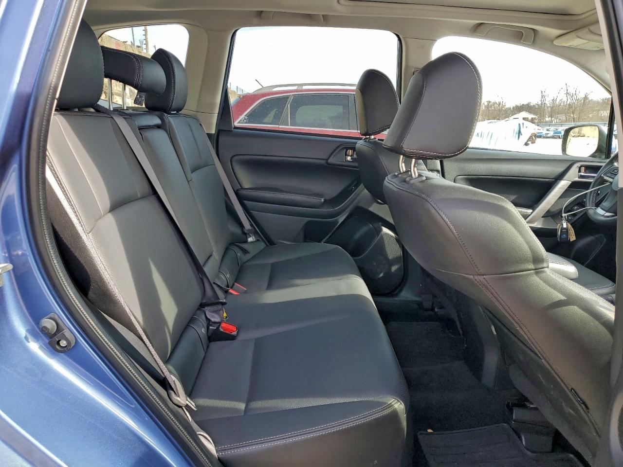 Subaru Forester 2.0xt Touring Image 9