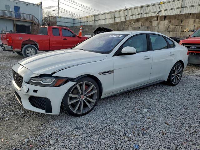  Salvage Jaguar XF