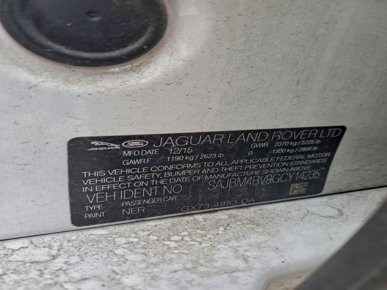 Jaguar XF S Image 10