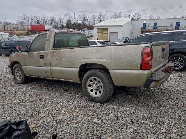Chevrolet Silverado C1500 Image 3