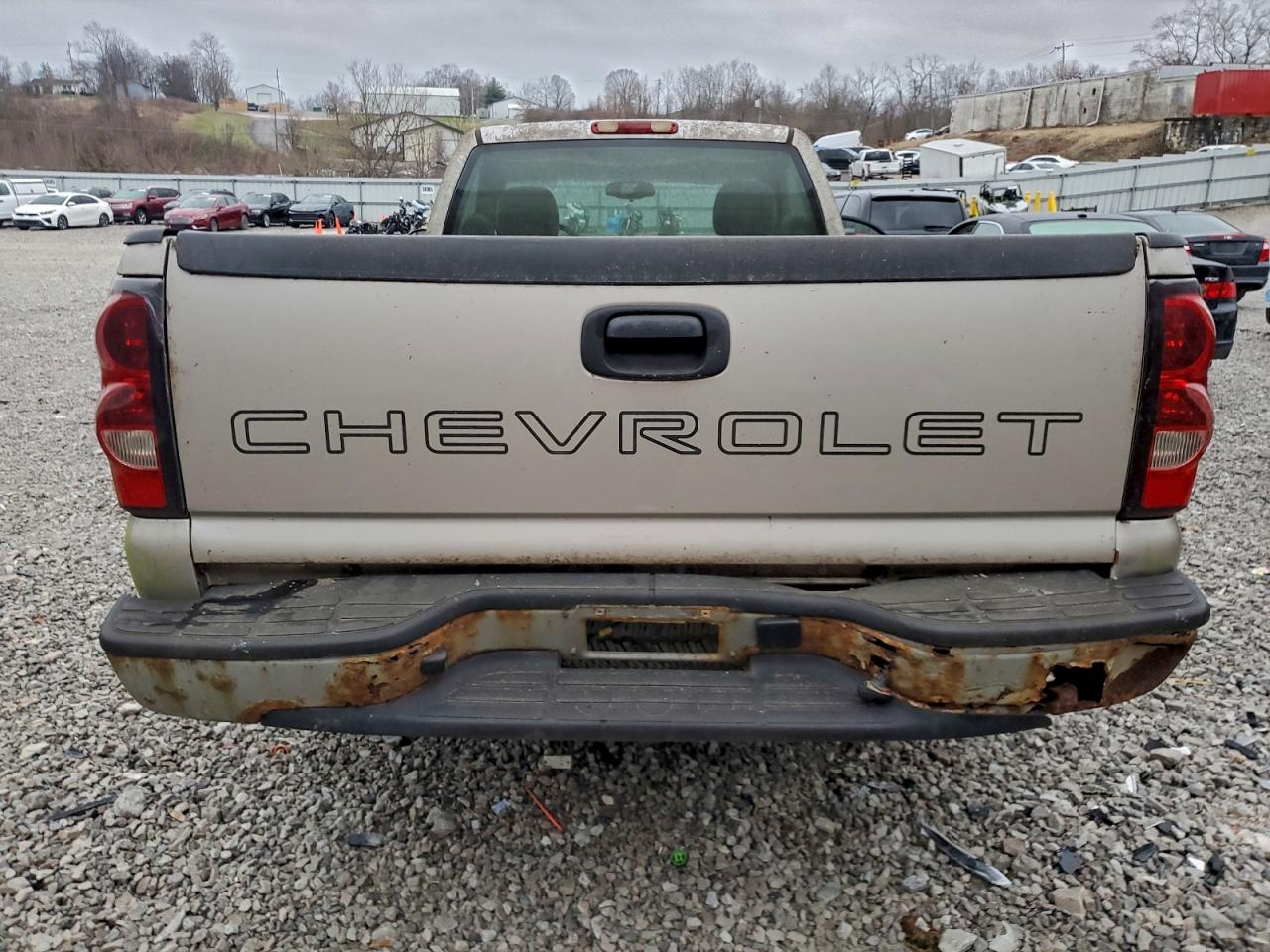 Chevrolet Silverado C1500 Image 6