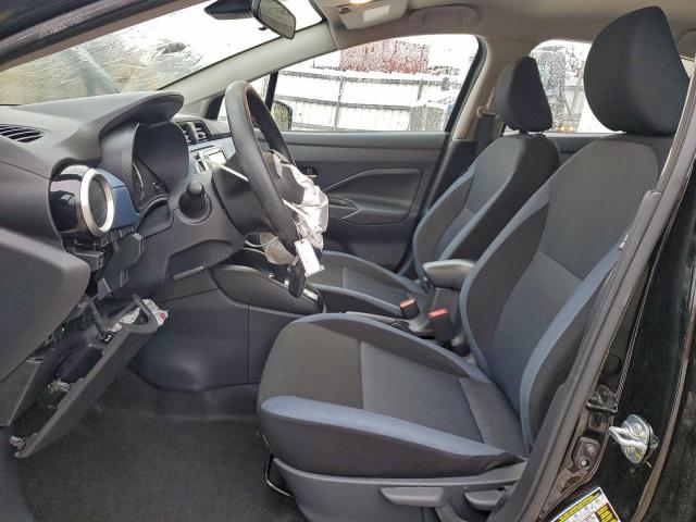 Nissan Versa Sv Image 4